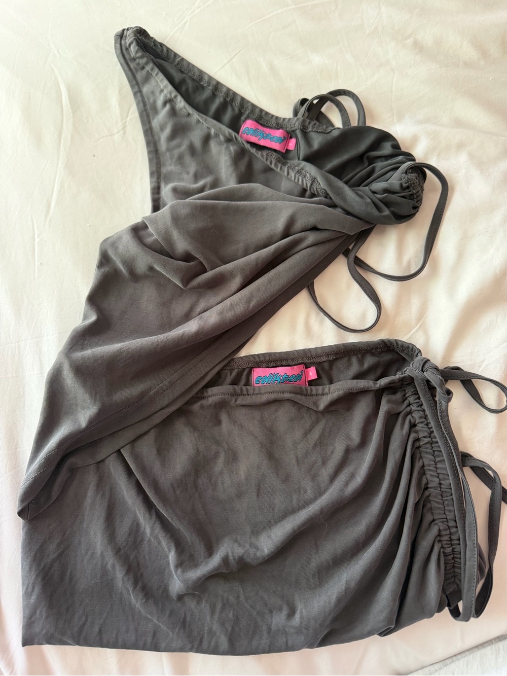 Edikted Grey Set - Picture 2 of 4